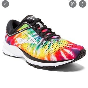 Brooks Launch 5 Marathon Series